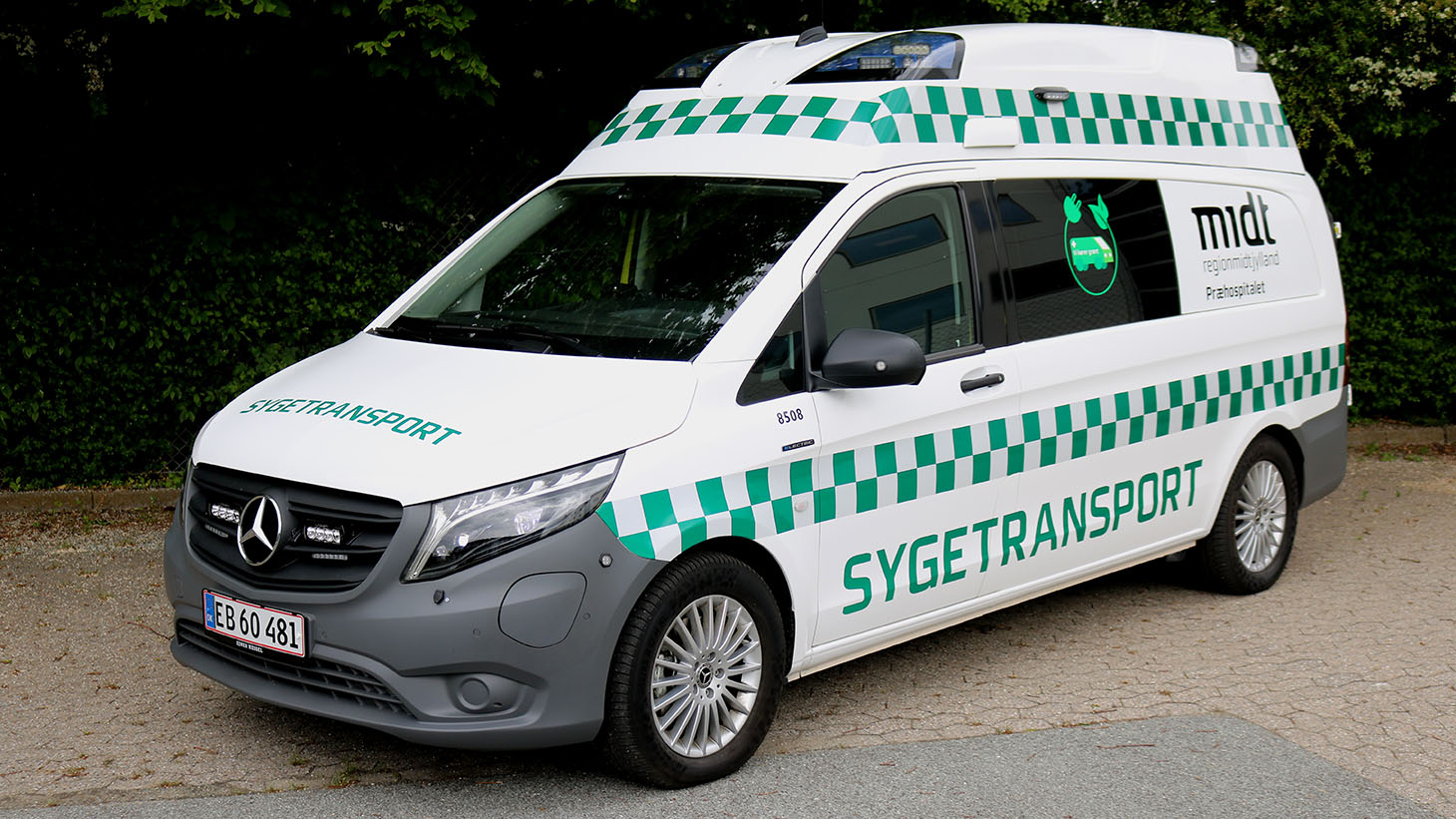 Bil - sygetransport fra Region Midtjylland.